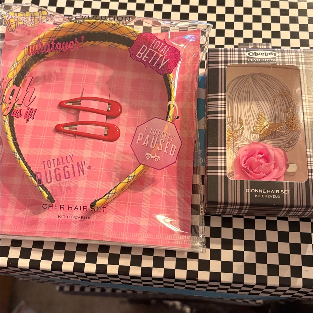 Revolution Clueless Hair Accessories Set - Cher and Dionne
